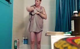 Sexy Redhead stepsister after shower cam
