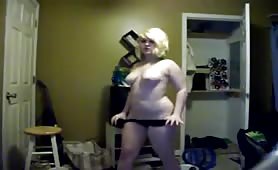 Webcam Plump Dancing Strip