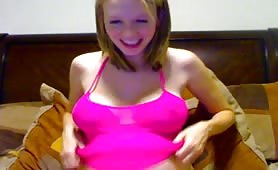 Blonde Preggo Girl in Webcam